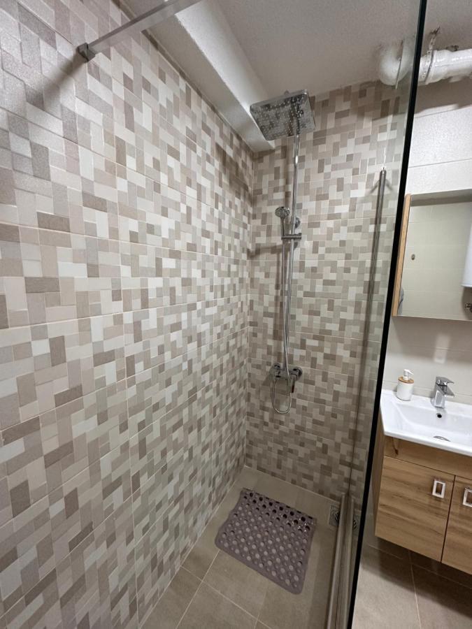 Viktor Apartment Kumanovo Ngoại thất bức ảnh