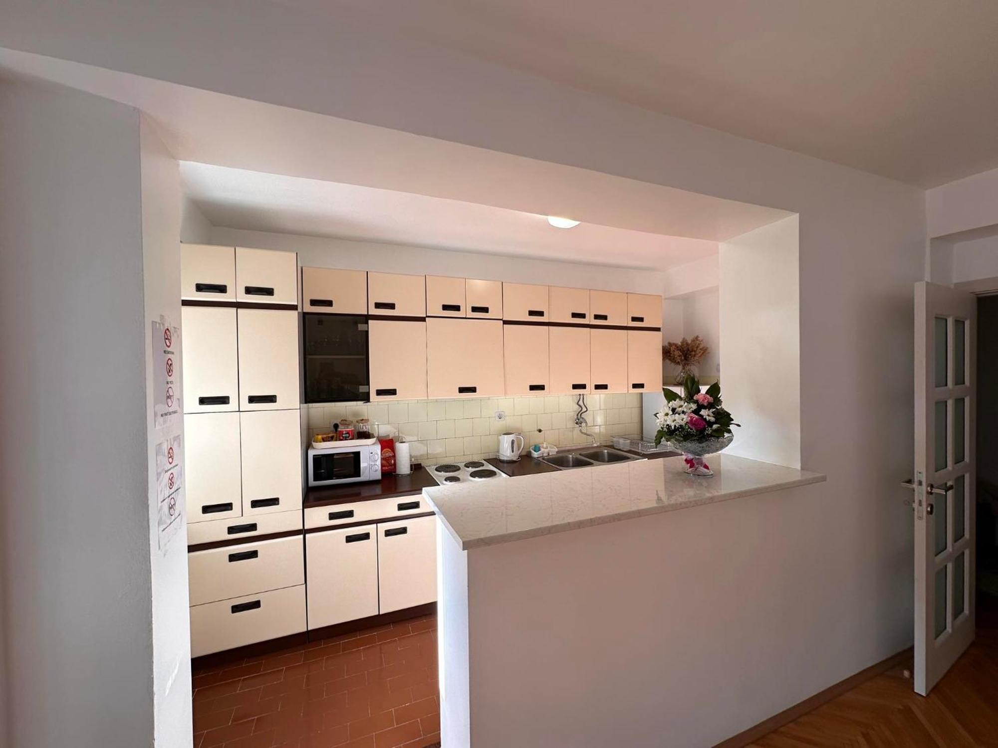Viktor Apartment Kumanovo Ngoại thất bức ảnh