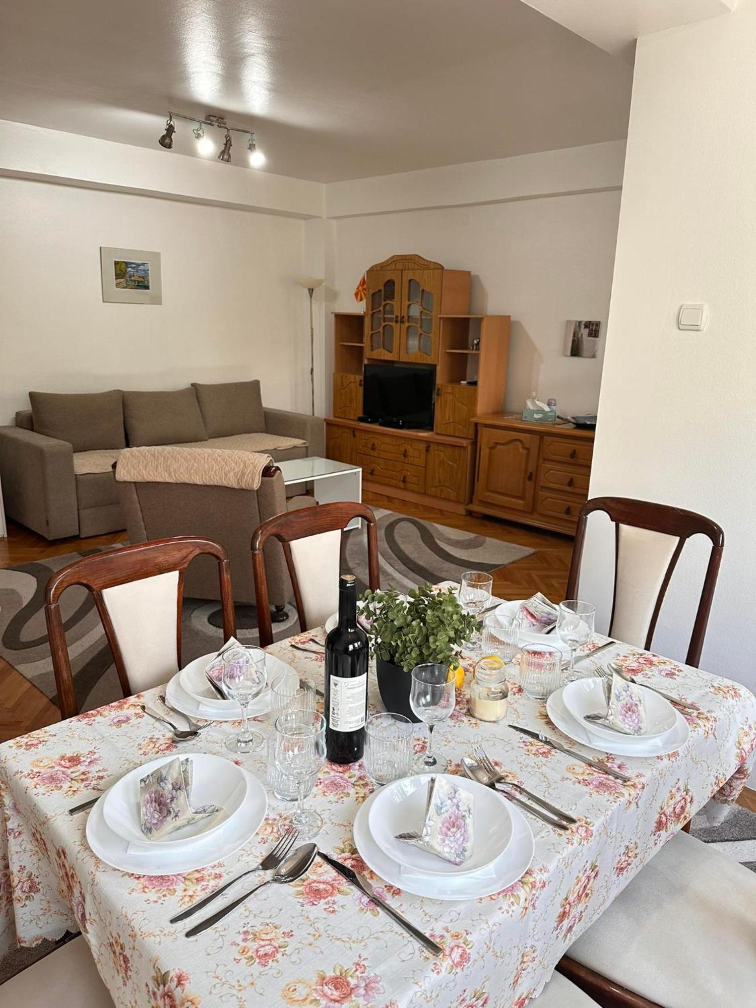 Viktor Apartment Kumanovo Ngoại thất bức ảnh